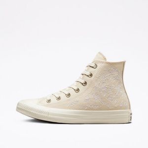NWT Chuck Taylor All Star Embroidered Floral Ivory High Tops